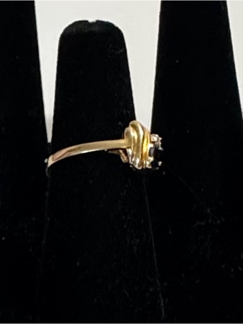 Estate Gold Tone Deep Blue Faceted Stone Ring Diamond Accent Bypass Swirl - Picture 4 of 6